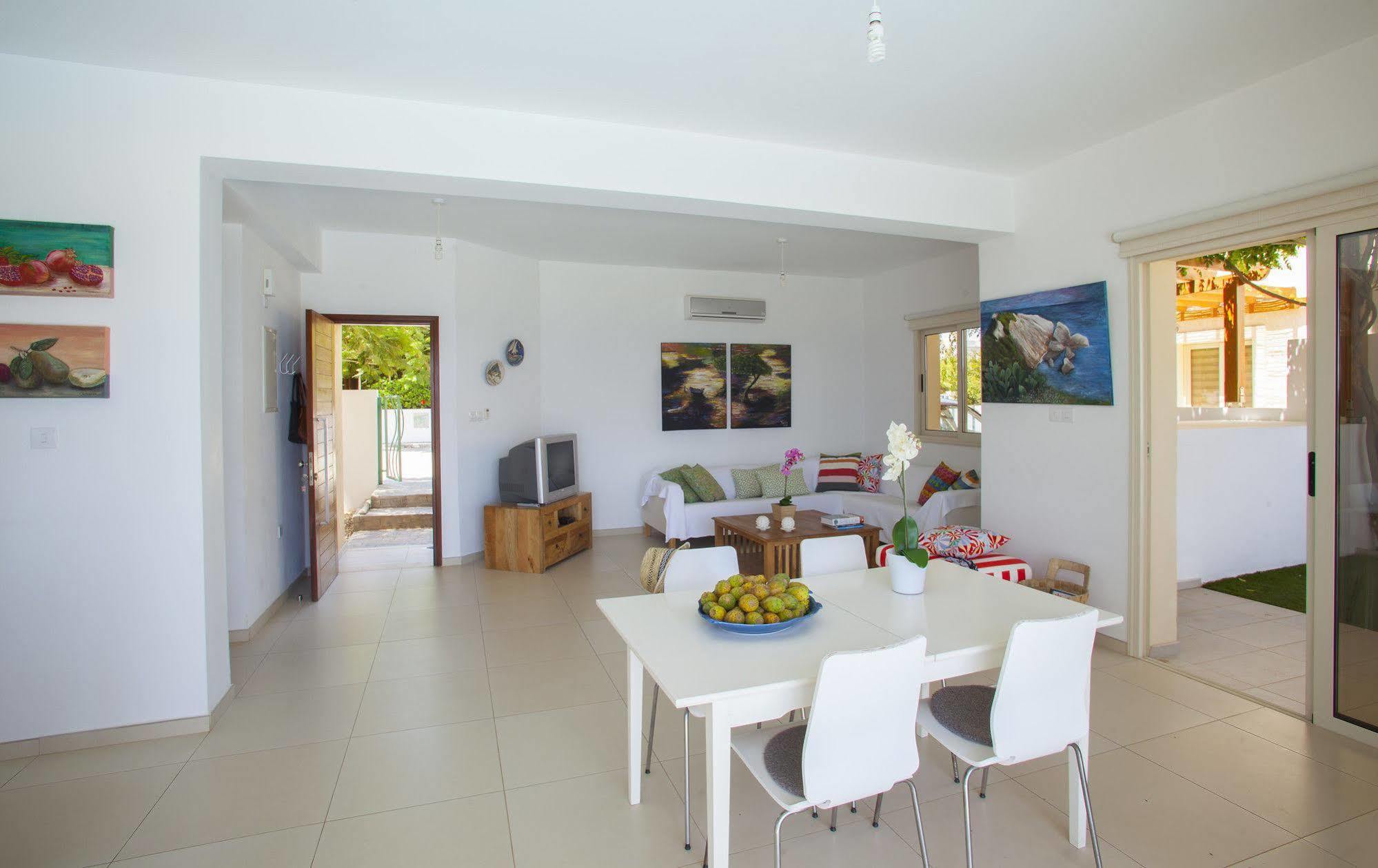 House 7, The Artisan Resort Protaras Exterior foto